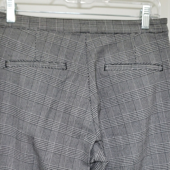 H&M Gray Plaid Straight Leg Pants - Picture 4 of 4